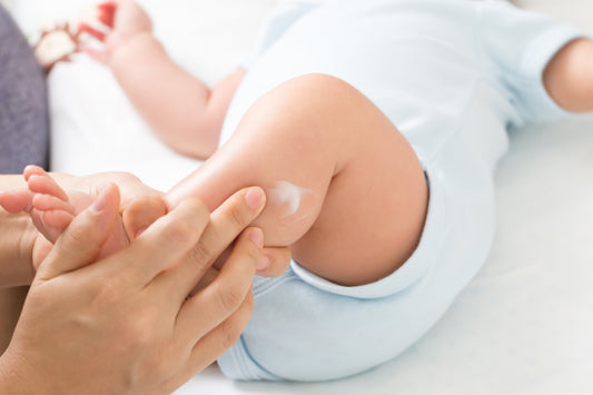 Newborn Skincare Tips: What Your Baby Really Needs in the First Month